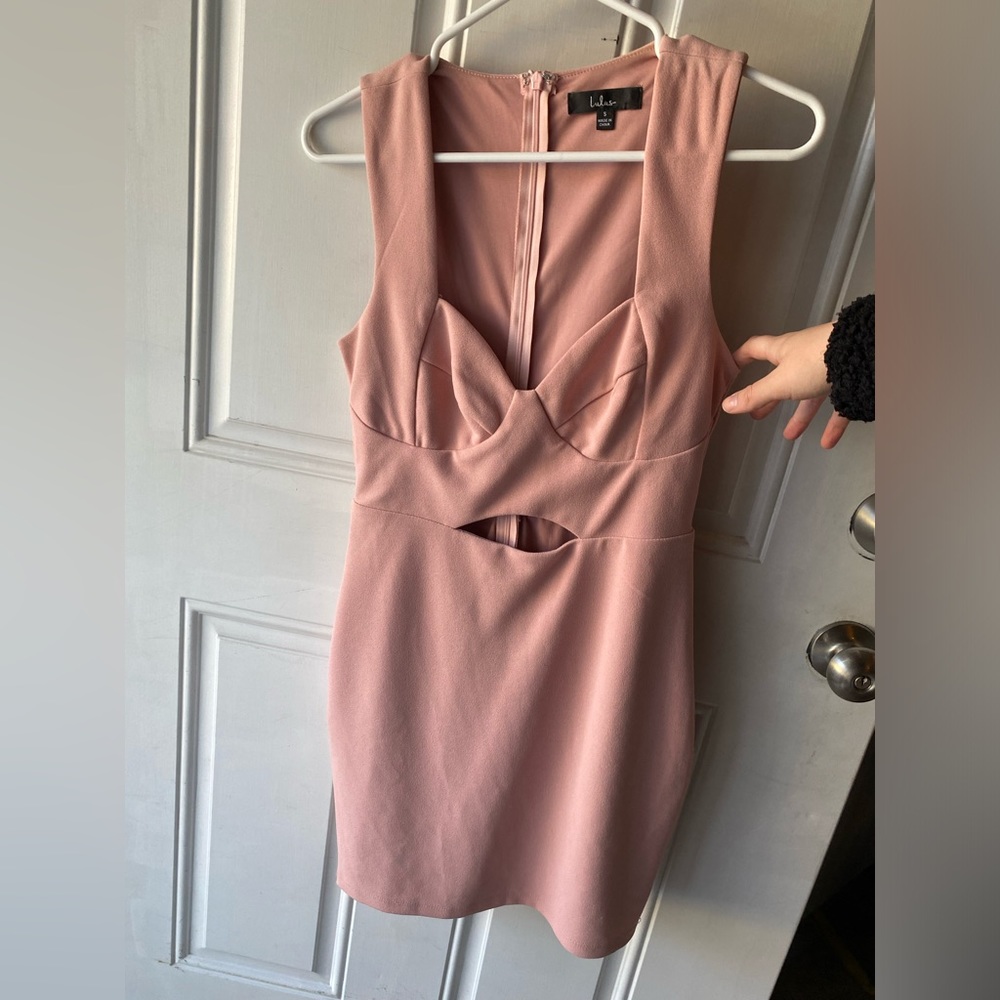Lulu’s Pink Cocktail Dress with Cut Out.